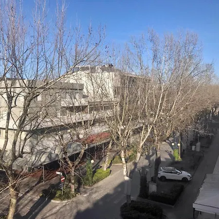 Leda Apartman